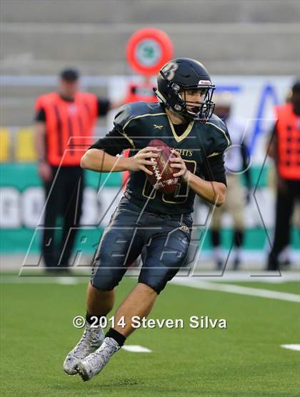 Thumbnail 2 in Bishop's vs. Mater Dei Catholic (CIF SDS D4 Final) photogallery.