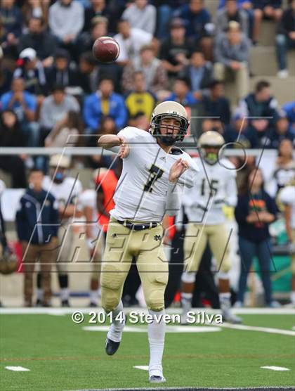 Thumbnail 1 in Bishop's vs. Mater Dei Catholic (CIF SDS D4 Final) photogallery.