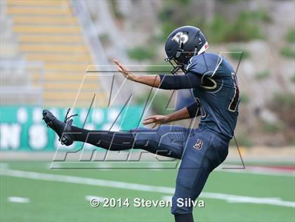 Thumbnail 3 in Bishop's vs. Mater Dei Catholic (CIF SDS D4 Final) photogallery.
