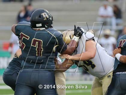 Thumbnail 1 in Bishop's vs. Mater Dei Catholic (CIF SDS D4 Final) photogallery.