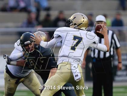 Thumbnail 3 in Bishop's vs. Mater Dei Catholic (CIF SDS D4 Final) photogallery.