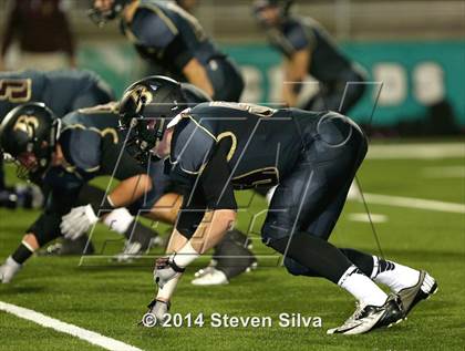 Thumbnail 1 in Bishop's vs. Mater Dei Catholic (CIF SDS D4 Final) photogallery.