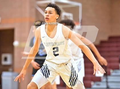 Thumbnail 2 in Clovis East vs De La Salle North Catholic (Tarkanian Classic) photogallery.