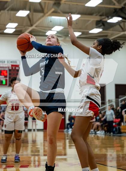 Thumbnail 2 in Bryan @ Harker Heights photogallery.