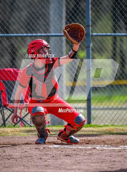 Thumbnail 3 in Green Forest vs Jasper (Big Cat Classic) photogallery.