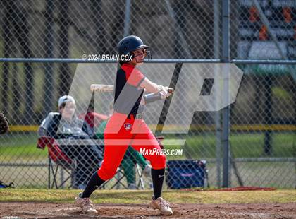 Thumbnail 1 in Green Forest vs Jasper (Big Cat Classic) photogallery.