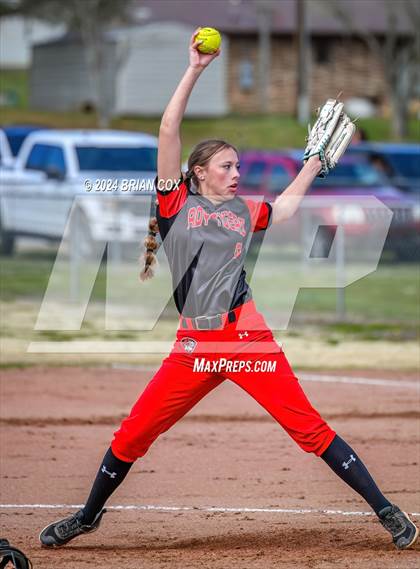 Thumbnail 2 in Green Forest vs Jasper (Big Cat Classic) photogallery.