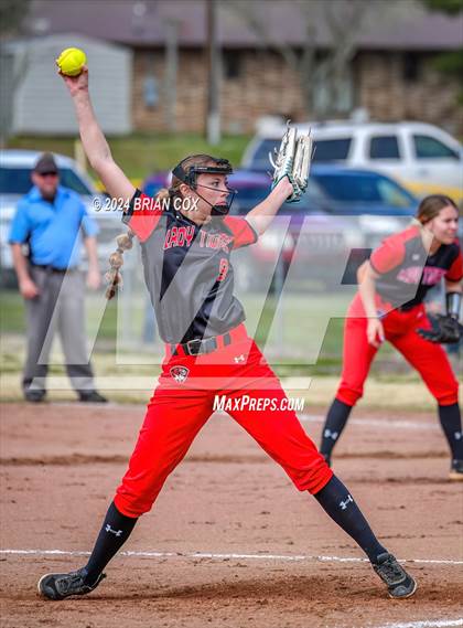 Thumbnail 1 in Green Forest vs Jasper (Big Cat Classic) photogallery.