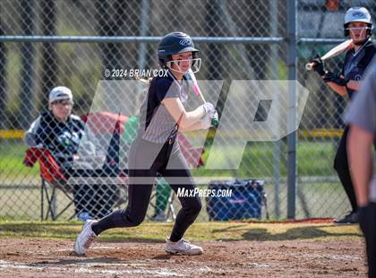 Thumbnail 3 in Green Forest vs Jasper (Big Cat Classic) photogallery.