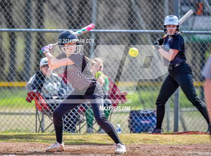 Thumbnail 2 in Green Forest vs Jasper (Big Cat Classic) photogallery.