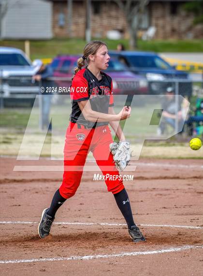 Thumbnail 3 in Green Forest vs Jasper (Big Cat Classic) photogallery.