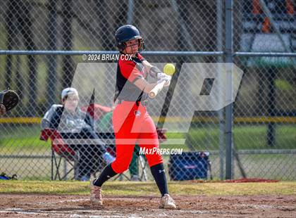 Thumbnail 2 in Green Forest vs Jasper (Big Cat Classic) photogallery.