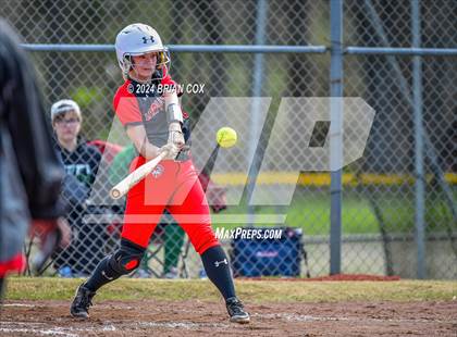 Thumbnail 3 in Green Forest vs Jasper (Big Cat Classic) photogallery.