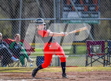 Thumbnail 1 in Green Forest vs Jasper (Big Cat Classic) photogallery.