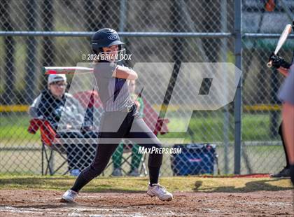 Thumbnail 2 in Green Forest vs Jasper (Big Cat Classic) photogallery.