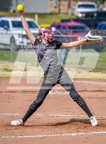 Thumbnail 3 in Green Forest vs Jasper (Big Cat Classic) photogallery.