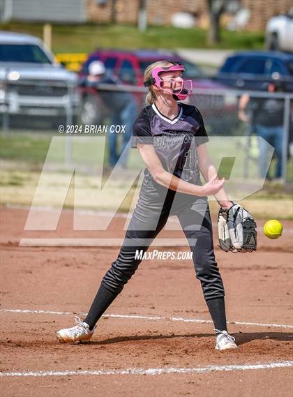 Thumbnail 3 in Green Forest vs Jasper (Big Cat Classic) photogallery.