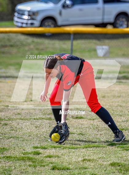 Thumbnail 3 in Green Forest vs Jasper (Big Cat Classic) photogallery.