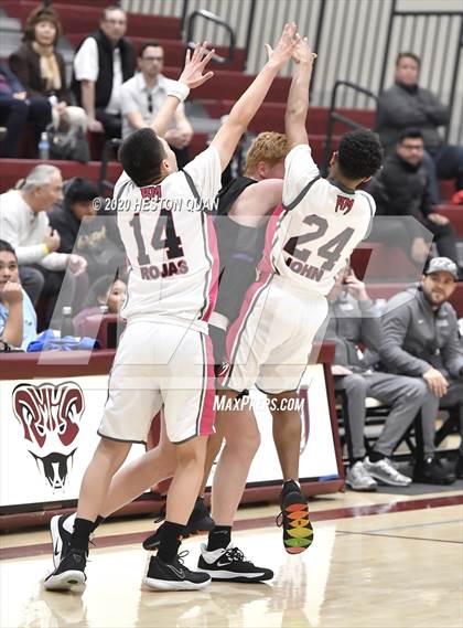 Thumbnail 1 in Spring Creek vs. Rancho Mirage (Rancho Mirage Holiday Invitational) photogallery.