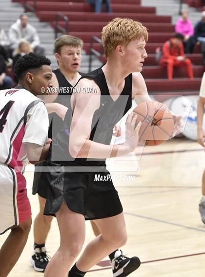 Thumbnail 1 in Spring Creek vs. Rancho Mirage (Rancho Mirage Holiday Invitational) photogallery.