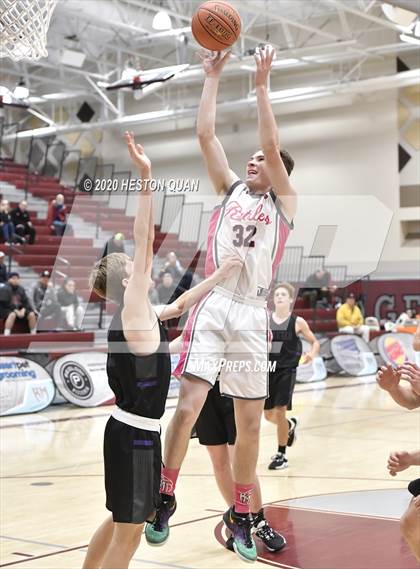 Thumbnail 2 in Spring Creek vs. Rancho Mirage (Rancho Mirage Holiday Invitational) photogallery.