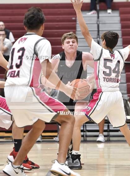 Thumbnail 2 in Spring Creek vs. Rancho Mirage (Rancho Mirage Holiday Invitational) photogallery.