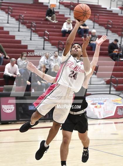 Thumbnail 3 in Spring Creek vs. Rancho Mirage (Rancho Mirage Holiday Invitational) photogallery.
