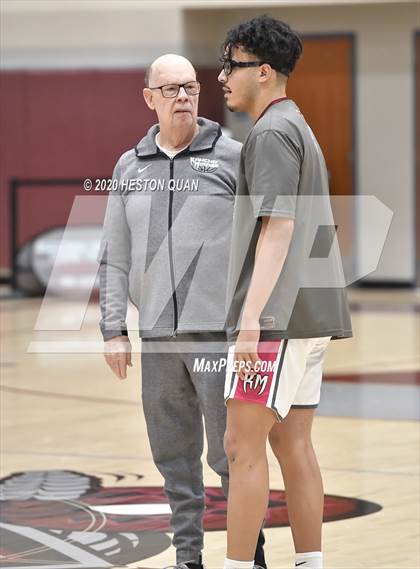 Thumbnail 1 in Spring Creek vs. Rancho Mirage (Rancho Mirage Holiday Invitational) photogallery.