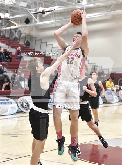 Thumbnail 1 in Spring Creek vs. Rancho Mirage (Rancho Mirage Holiday Invitational) photogallery.