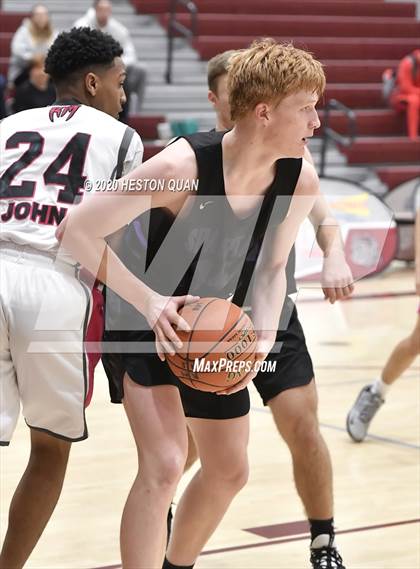 Thumbnail 3 in Spring Creek vs. Rancho Mirage (Rancho Mirage Holiday Invitational) photogallery.