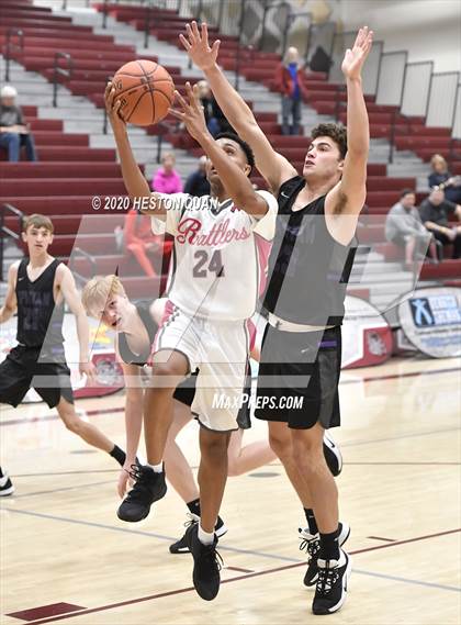 Thumbnail 1 in Spring Creek vs. Rancho Mirage (Rancho Mirage Holiday Invitational) photogallery.