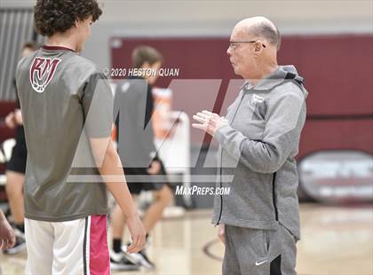 Thumbnail 2 in Spring Creek vs. Rancho Mirage (Rancho Mirage Holiday Invitational) photogallery.