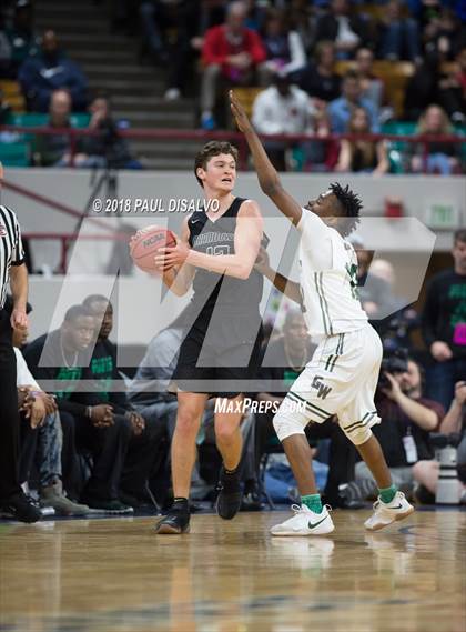 Thumbnail 3 in Grandview vs. George Washington (CHSAA 5A State Final) photogallery.