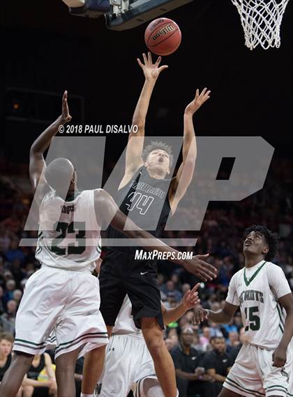 Thumbnail 2 in Grandview vs. George Washington (CHSAA 5A State Final) photogallery.