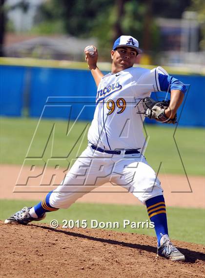 Thumbnail 2 in Harvard-Westlake @ Bishop Amat photogallery.