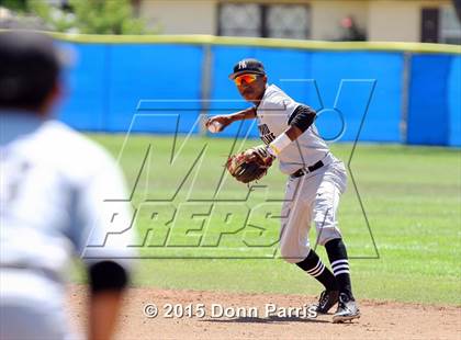 Thumbnail 3 in Harvard-Westlake @ Bishop Amat photogallery.