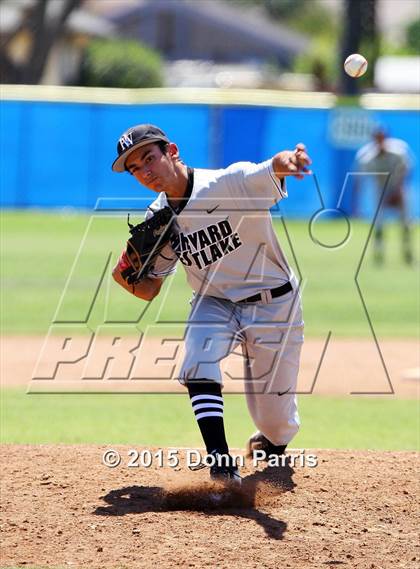 Thumbnail 2 in Harvard-Westlake @ Bishop Amat photogallery.