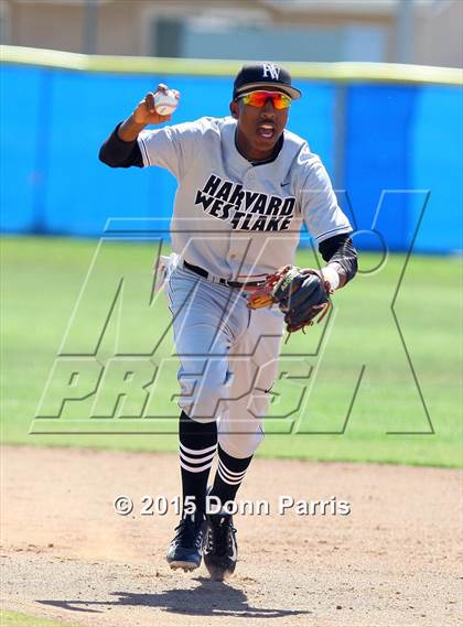 Thumbnail 1 in Harvard-Westlake @ Bishop Amat photogallery.