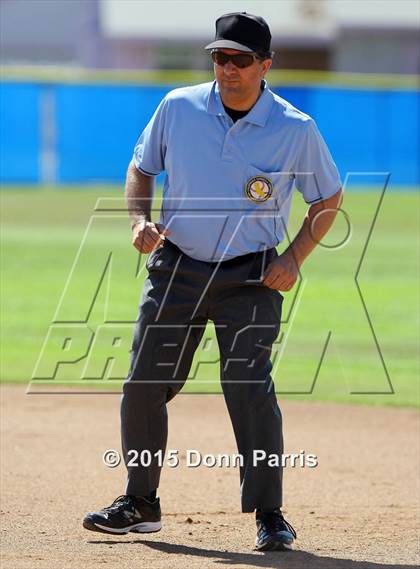 Thumbnail 2 in Harvard-Westlake @ Bishop Amat photogallery.
