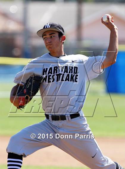 Thumbnail 3 in Harvard-Westlake @ Bishop Amat photogallery.