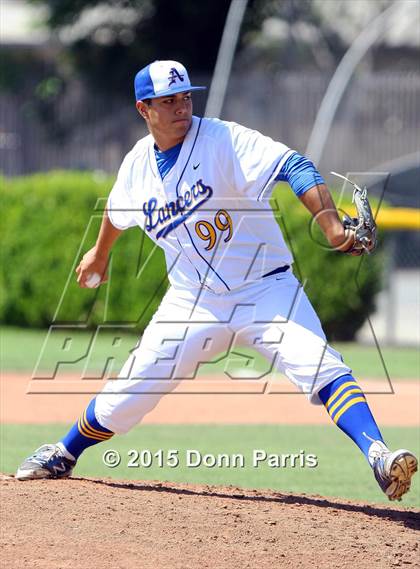 Thumbnail 3 in Harvard-Westlake @ Bishop Amat photogallery.