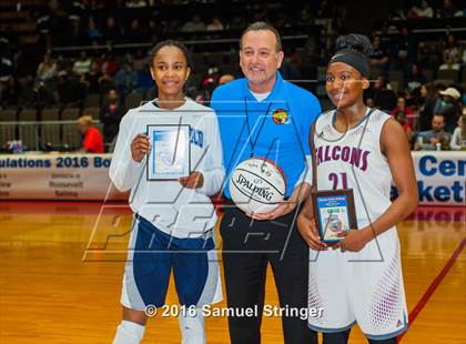 Thumbnail 1 in Independence vs. Bakersfield (CIF CS D2 Final) photogallery.