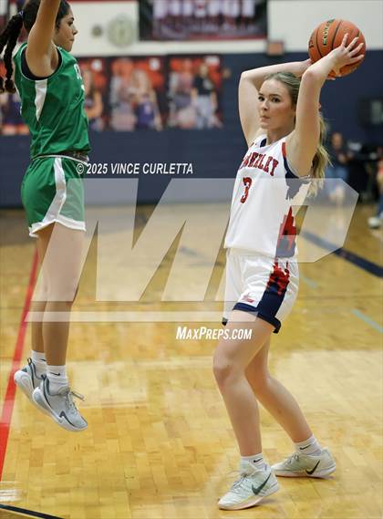 Thumbnail 1 in Cuero @ Wimberley photogallery.