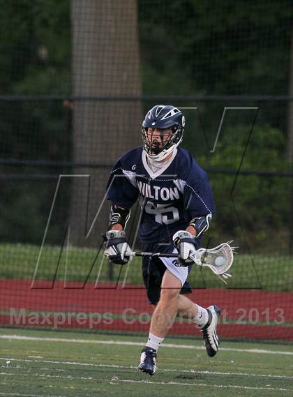 Thumbnail 1 in Wilton vs New Fairfield (CIAC Class M Semifinal) photogallery.