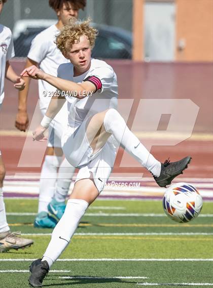 Thumbnail 2 in Perry vs Shadow Ridge (AIA 6A Finals) photogallery.