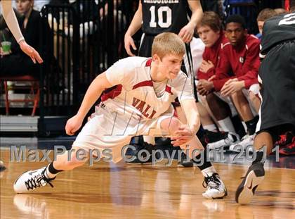 Thumbnail 2 in Classical Magnet vs Valley Regional (CIAC Class S Final) photogallery.