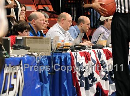 Thumbnail 3 in Classical Magnet vs Valley Regional (CIAC Class S Final) photogallery.