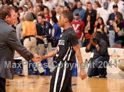 Thumbnail 2 in Classical Magnet vs Valley Regional (CIAC Class S Final) photogallery.