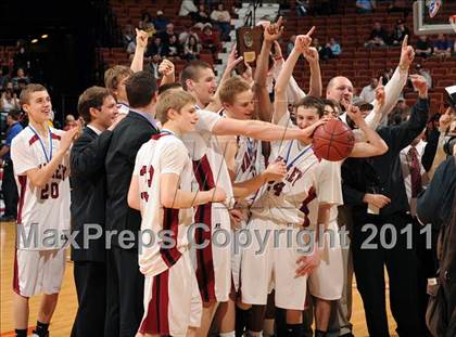 Thumbnail 2 in Classical Magnet vs Valley Regional (CIAC Class S Final) photogallery.