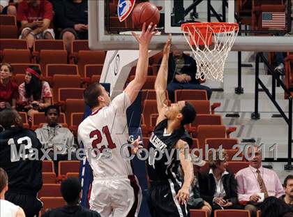 Thumbnail 3 in Classical Magnet vs Valley Regional (CIAC Class S Final) photogallery.